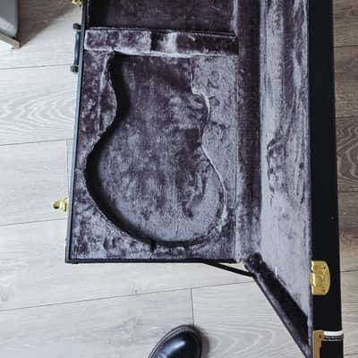 D'Angelico Deluxe Bradford SH molded hardcase image 3