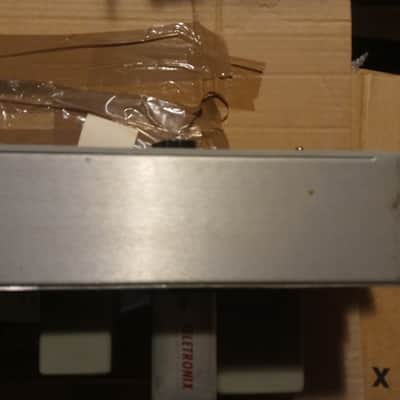 Universal Audio La-2a 2000s- Grey image 3