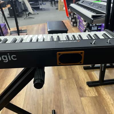 Studiologic Numa Compact 2 w/ bag image 8