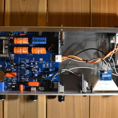 Hairball Audio The Blue Stripe Rev A – 1176 – FET compressor with Active Link image 4