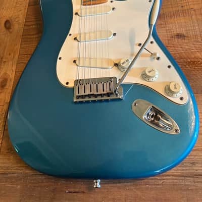 Fender Strat Plus Lace Sensors TBX Wilkinson SPLIT NUT Schallers 1988 - Lake Placid Blue image 1