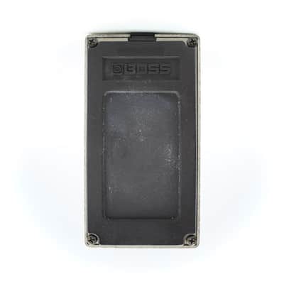Boss DD-3 Digital Delay Long Chip 1987 Made in Japan Guitar Effect Pedal 857226 image 4