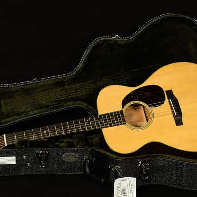 Martin Guitars Standard Series 000-18 image 7