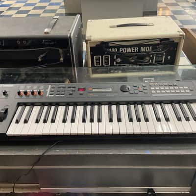 Yamaha MX49 Synthesizer 2016 - Present - Black