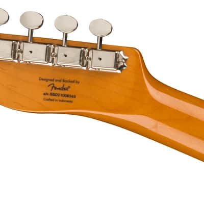 Classic Vibe Baritone Custom Telecaster®, Laurel Fingerboard, Parchment Pickguard, Black image 6