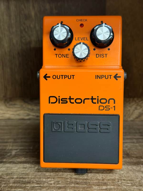 Boss DS-1 Distortion (Silver Label) 1994 - Present - Orange image 1