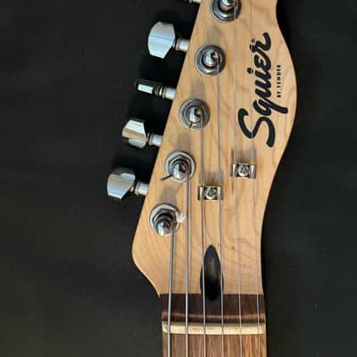 Squier FSR Bullet Telecaster with Laurel Fretboard 2018 - 2019 - Surf Green image 3