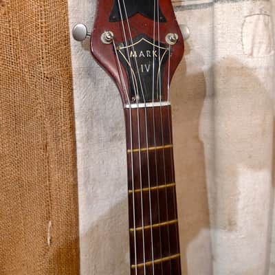 Magnatone Lyric Mark IV 1955 Burgundy image 3