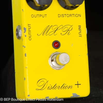 Limited Edition MXR Distortion + Script Logo Reissue s/n MMI 09 D 024  USA image 3