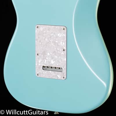 Fender Limited Edition Cory Wong Stratocaster Rosewood Fingerboard Daphne Blue (928) image 2