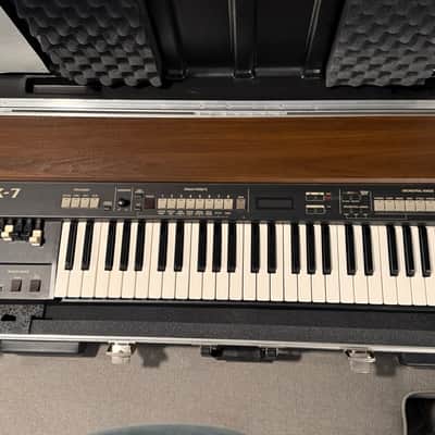 Roland VK-7 + SKB Hardshell Case