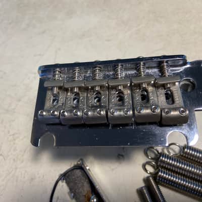 Genuine Fender Strat Lefty Left Hand Stratocaster Player 2 Point Bridge Trem Vibrato image 2