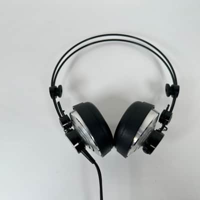 AKG K140 Vintage Studio Headphones image 3