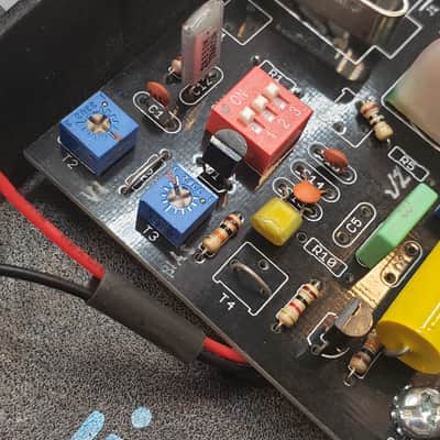 'joe-sonicV2' B grade cosmetics, 70s colorsound/ musonic inspired killer new GAGAN wah. image 15