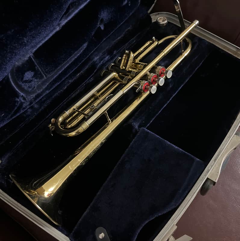 Conn 15B Director Bb Trumpet (1969) SN M41146 image 1