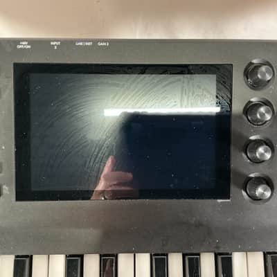 Akai MPC Key 61 Standalone Workstation Synthesizer - Black image 8