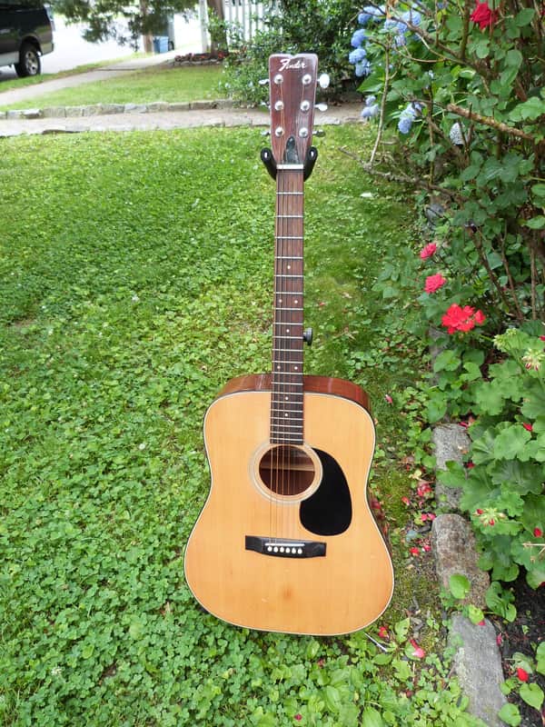 Fender F-35dreadnaught  acoustic Japan  natural image 1