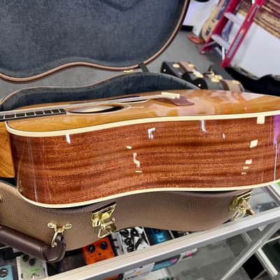Taylor Trey Hensley Gold Label 510e with Hardshell Case image 13