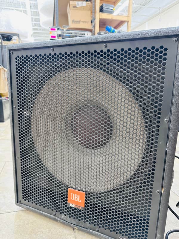 JBL MP418SP Powered by Crown 18" 600 Watt Subwoofer Speaker w/Cover #3 - READ image 1