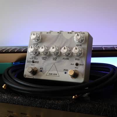 Keeley Dark Side Workstation - White Waves Pedal - 2022 Limited Edition (Only 50 units) image 2