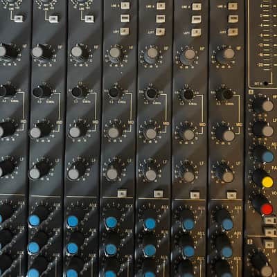 Soundcraft Delta 200 16 CH - modified / Jim Williams Late 80s / early 90s - Dark Grey image 10