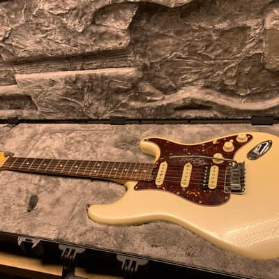 Fender American Elite Stratocaster HSS Shawbucker | Reverb
