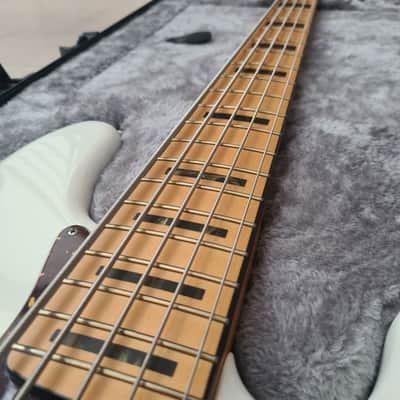 Fender american Ultra Jazz Bass V MN 2022 - arctic pearl image 5