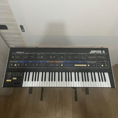 Roland Jupiter 6 61-Key Synthesizer 1983 - 1985 - Black