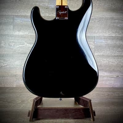 Squier by Fender Stratocaster – Black w/ White Pickguard (USED-Mint) image 5