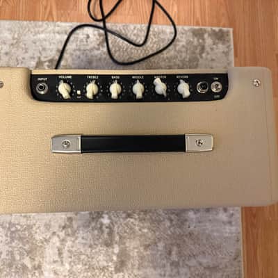 Fender BLUES JR IV BLONDE CREX LTD - Blonde (cream) - used image 2