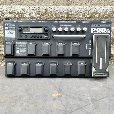 Line 6 POD xt Live Multi-Effect and Amp Modeler | Reverb Canada