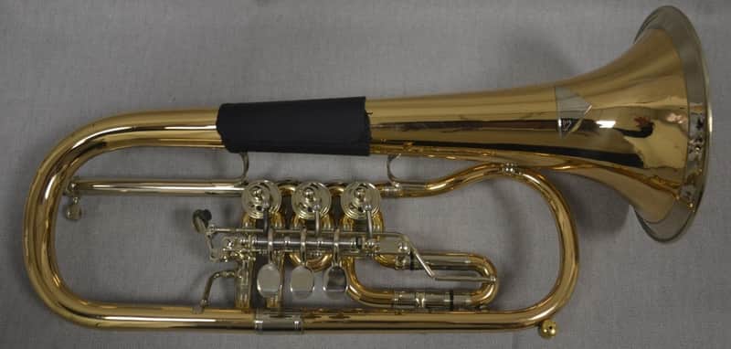 Fliscorno de cilindros Miraphone 24R en perfecto estado. image 1