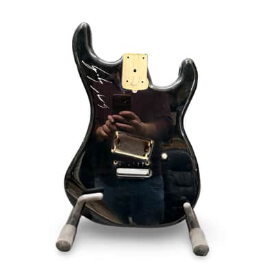 Vintage Kramer Body *Signed by Lynch Mob* image 1