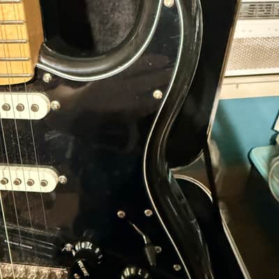 Fender Stratocaster image 7