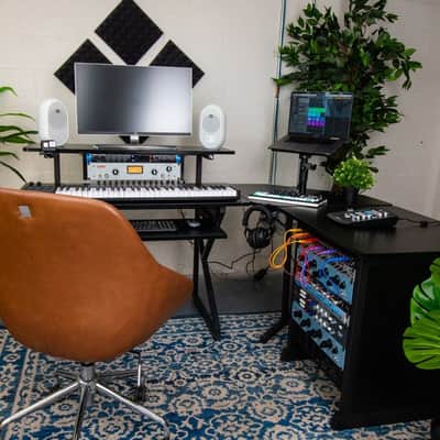 Gator Frameworks Content Furniture Desk image 6