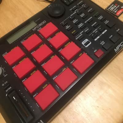 Akai MPC500 Music Production Center 2006 - 2013 - Black