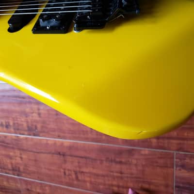 BC Rich ST III  1988 Neon Yellow image 12
