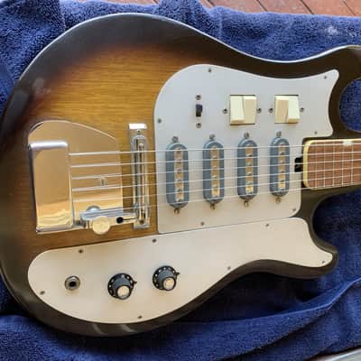 TEISCO WG-4L Circa 1960’s Electric Guitar Sunburst 4 pickup combo w Gigbag image 1