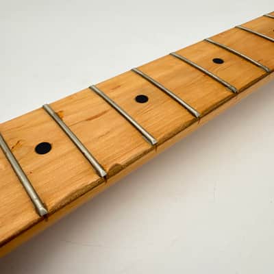 Stratocaster Style Neck with Tuners Beefy Nitro image 5