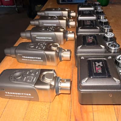 Set of 5 Xvive U4- wireless in ear monitors 2024 image 2