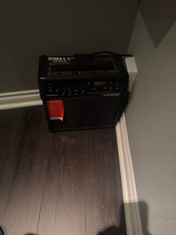 Line 6 Spider V 30 MkII 30-Watt 1x8" Digital Modeling Guitar Combo 2019 - 2021 - Black image 1