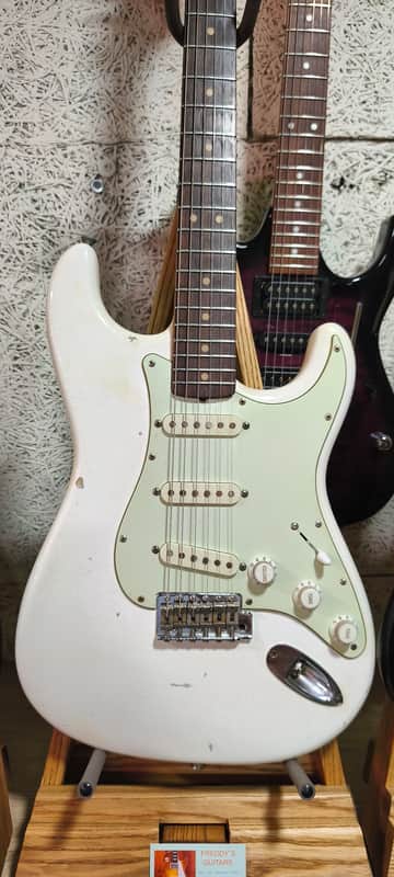 Fender Stratocaster 1961 Body Olympic White Refin image 1