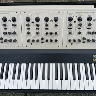 Oberheim 4-voice FVS-1  Monster Synthesizer image 3