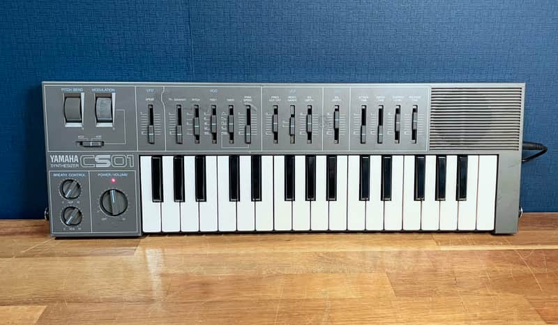Yamaha CS01 Monophonic Synthesizer