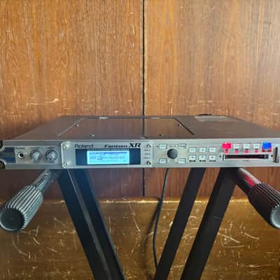 Roland Fantom XR Synthesizer/Sampler Ver2.02 New Display image 2