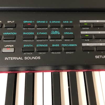 Roland RD-500 88-Key Digital Piano with weighted hammer-action keys, Black - includes Roland PB-450 bench image 7
