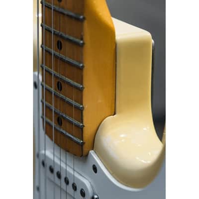 1983 Fender Standard Stratocaster (USA) with Maple Fretboard ivory white image 11