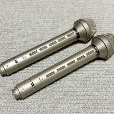 Aiwa DM-68 Stereo pair Vintage microphone w/cable, holder, case image 2