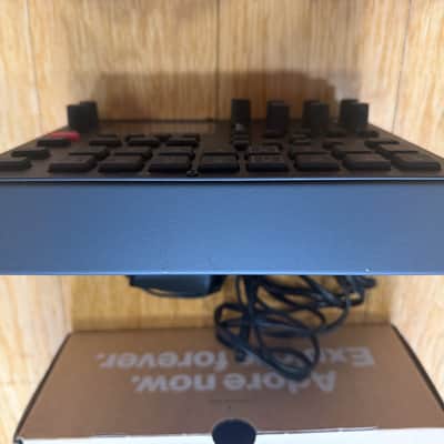 Elektron Syntakt 12 Track Drum Computer & Synthesizer 2022- Present - Black image 5