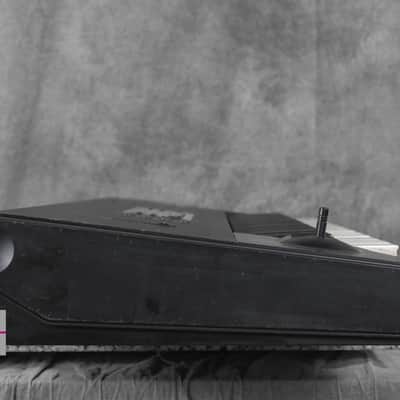 KORG M1 Music Workstation Digital Synthesizer in Good condition image 7